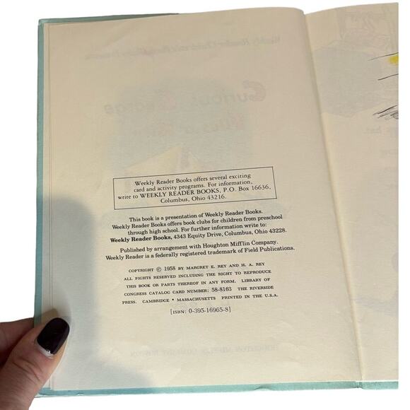 VTG 1958 Curious George Flies a Kite Book by Margaret Rey, Pictures by H.A. Rey - Picture 4 of 4